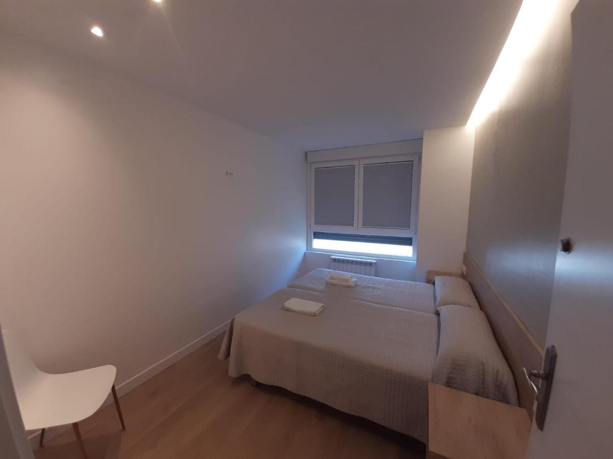 Alojamientos Acella Pamplona Buitenkant foto